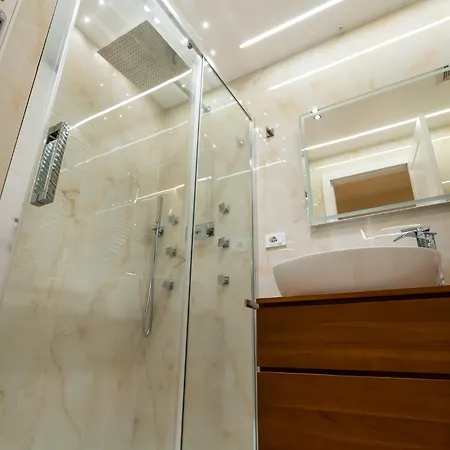 Paci Luxury Apartment *
